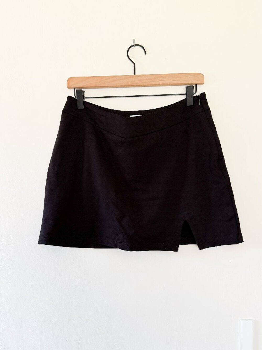 princess polly // black mini skort | size 8